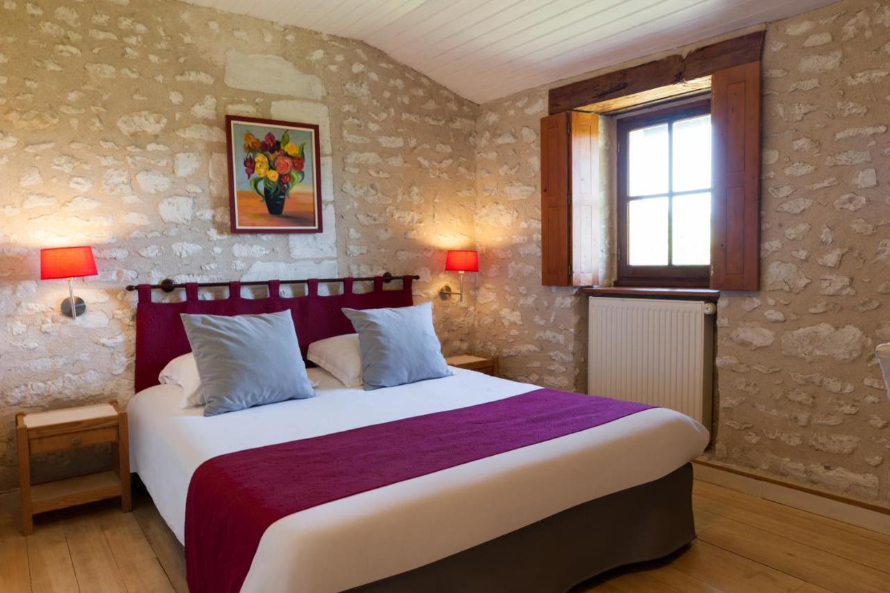 Le Pigeonnier Du Perron Hotel 阿瓦耶 外观 照片