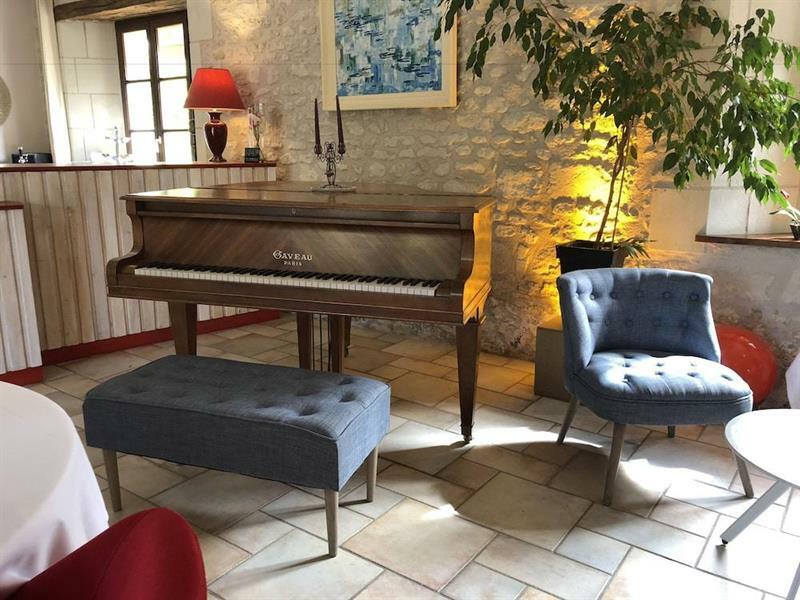 Le Pigeonnier Du Perron Hotel 阿瓦耶 外观 照片